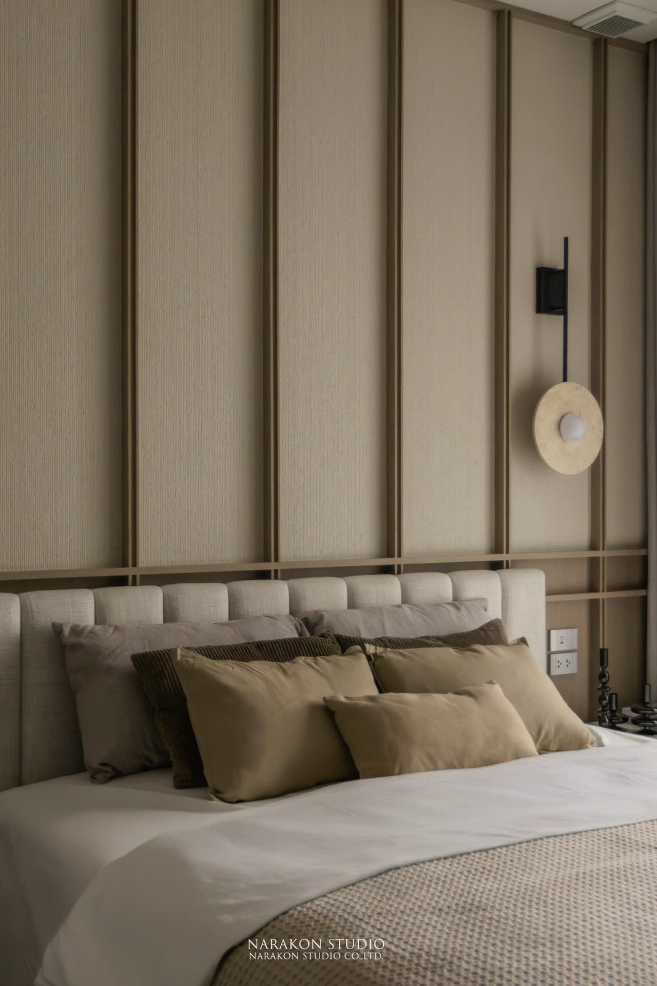 Modern Classic Home 21