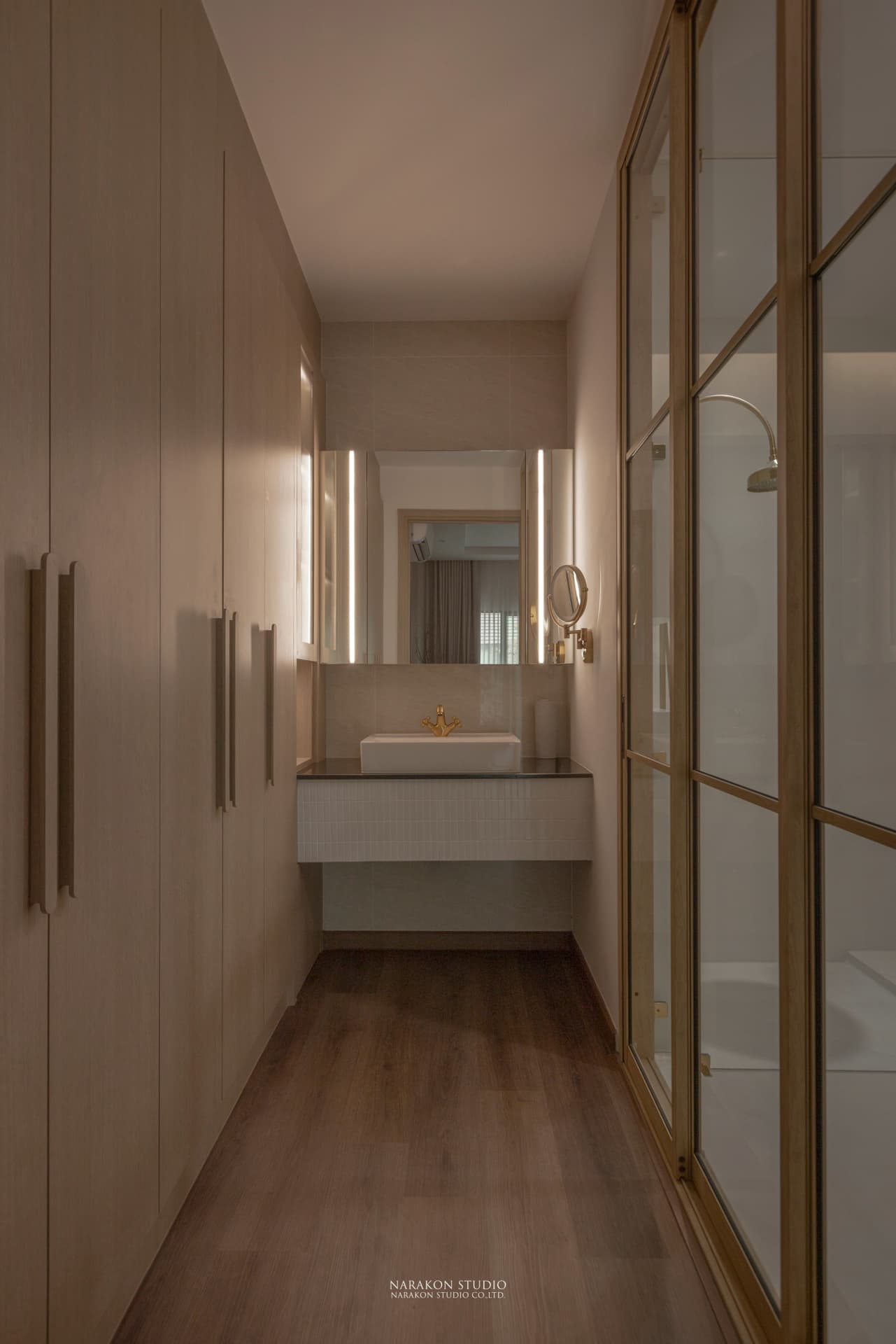 Modern Classic Home 23