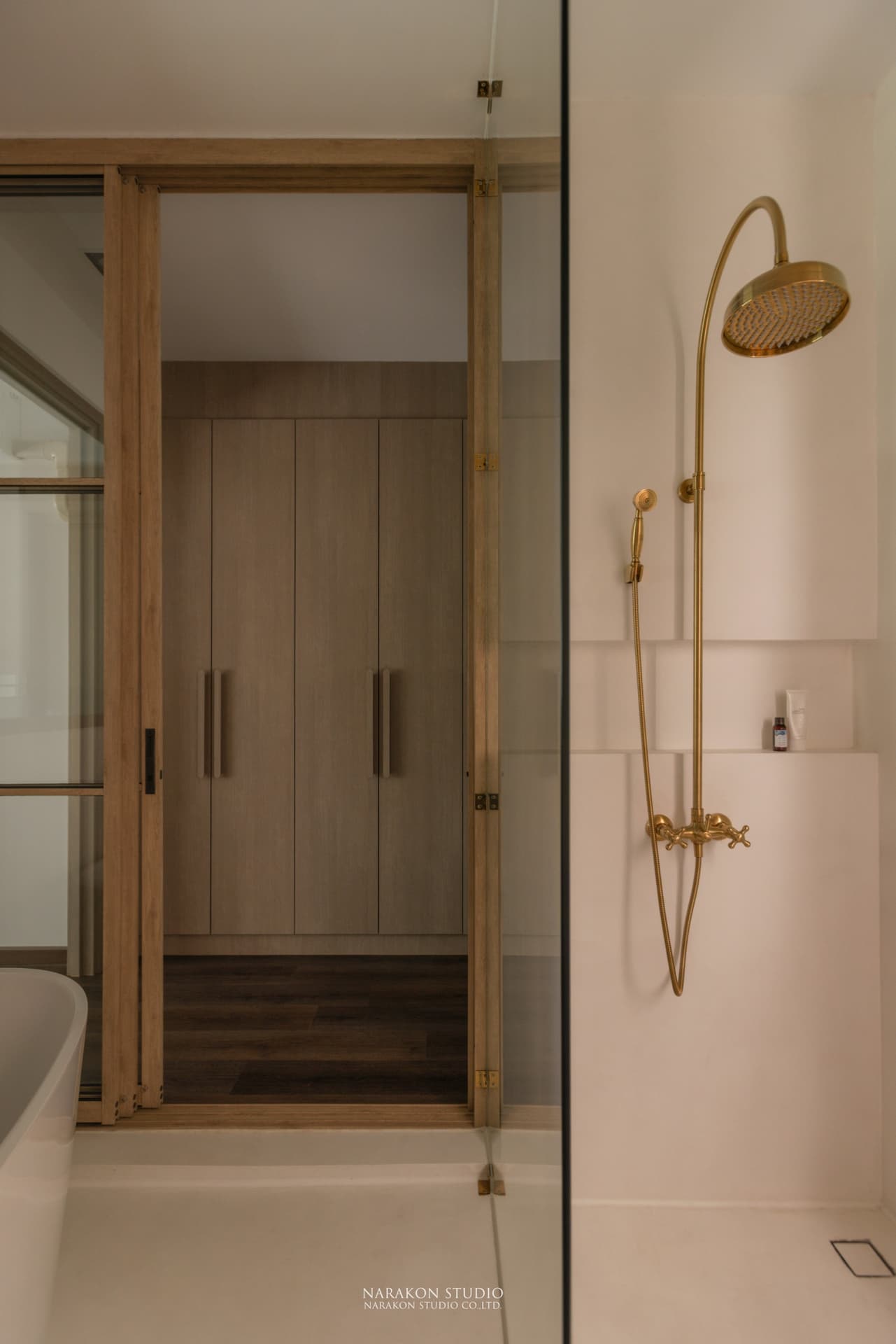 Modern Classic Home 25