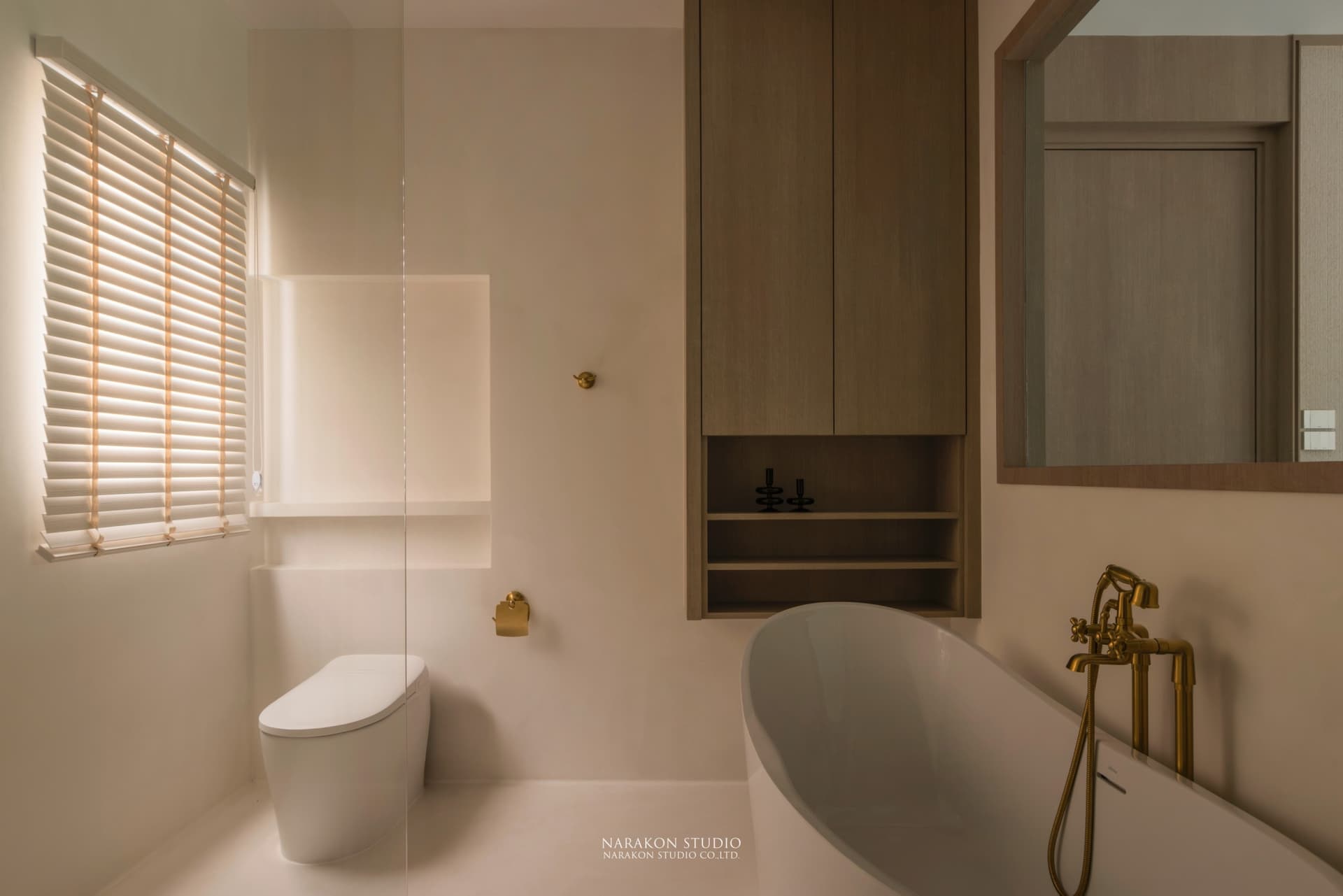 Modern Classic Home 27