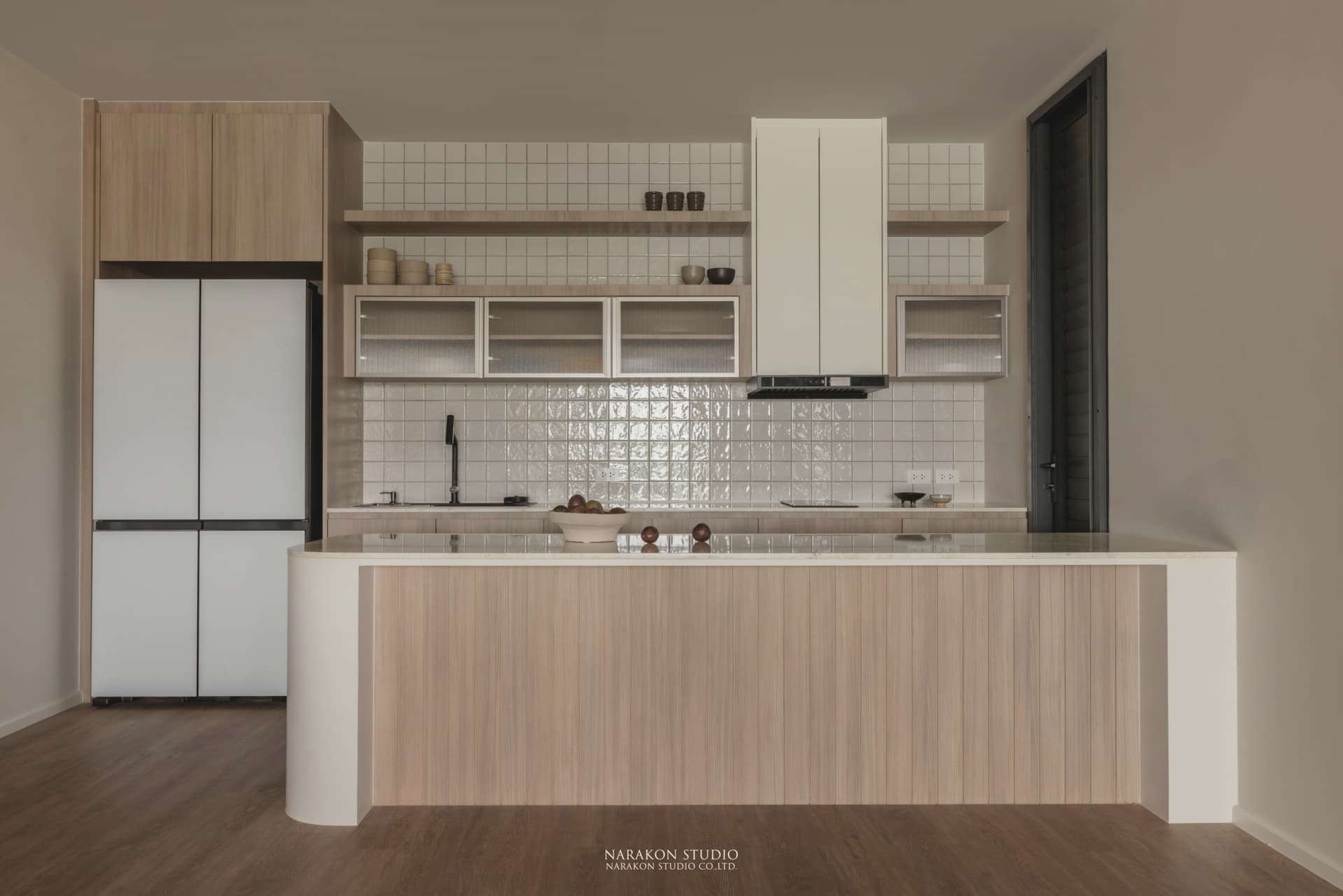 Scandinavian Warmth 09