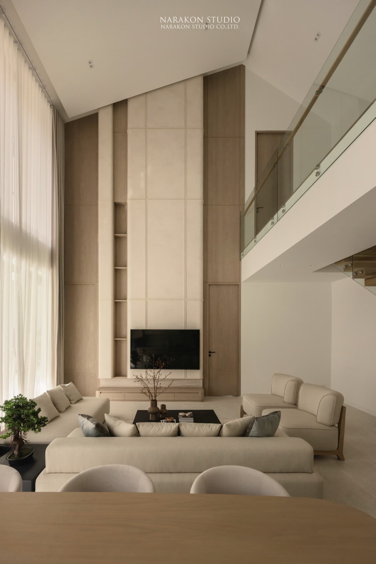 Natural Wood Residence 08