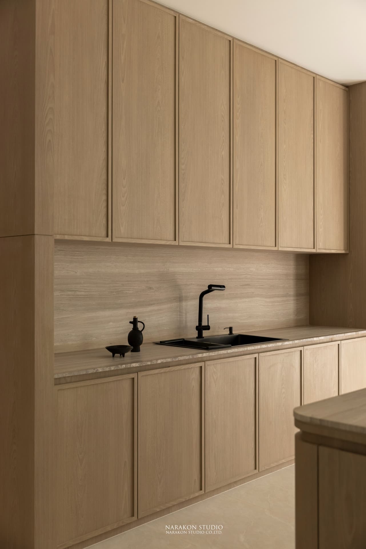 Natural Wood Residence 13