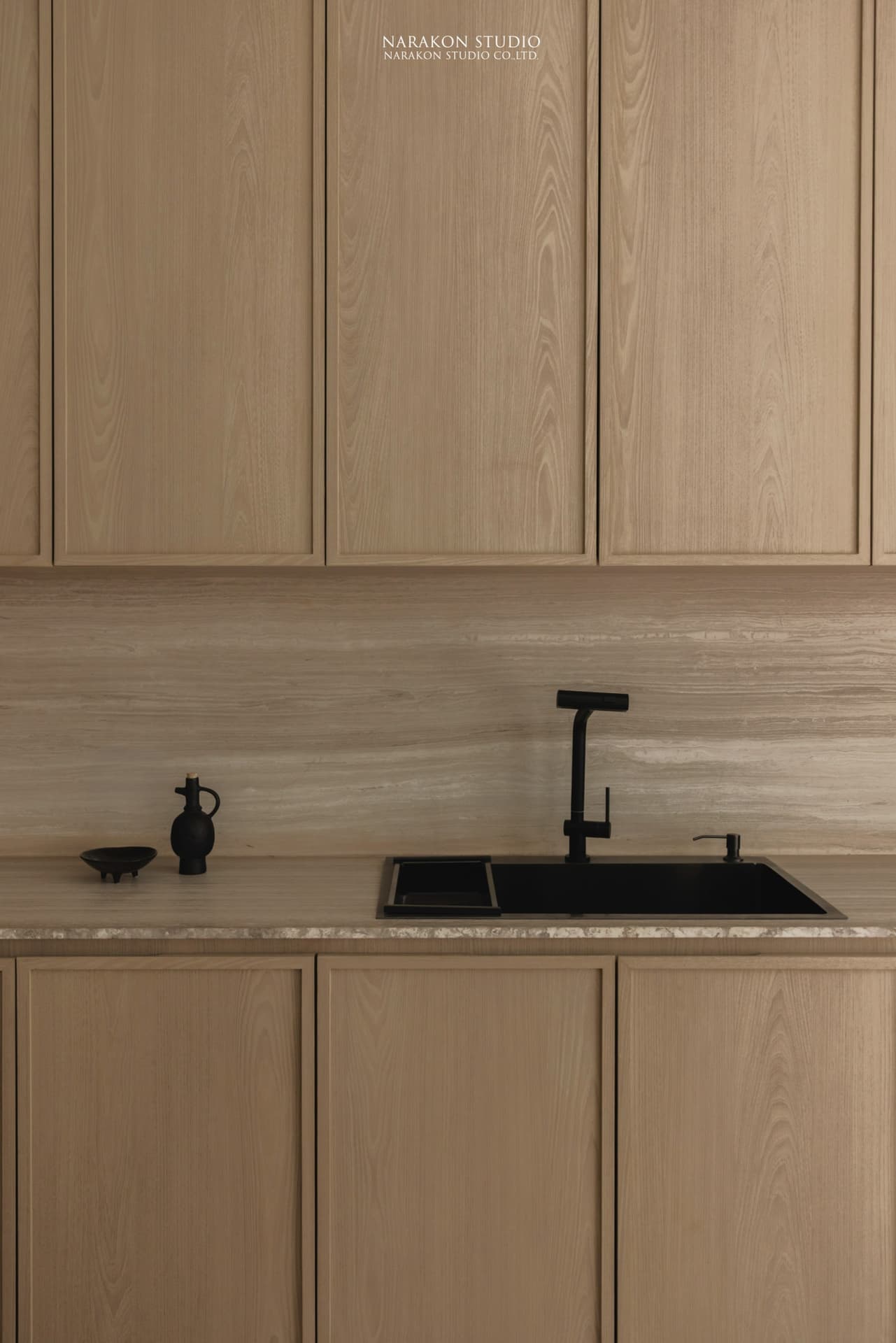 Natural Wood Residence 16