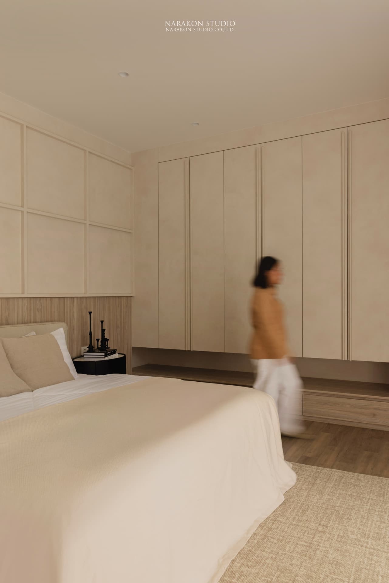 Natural Wood Residence 32