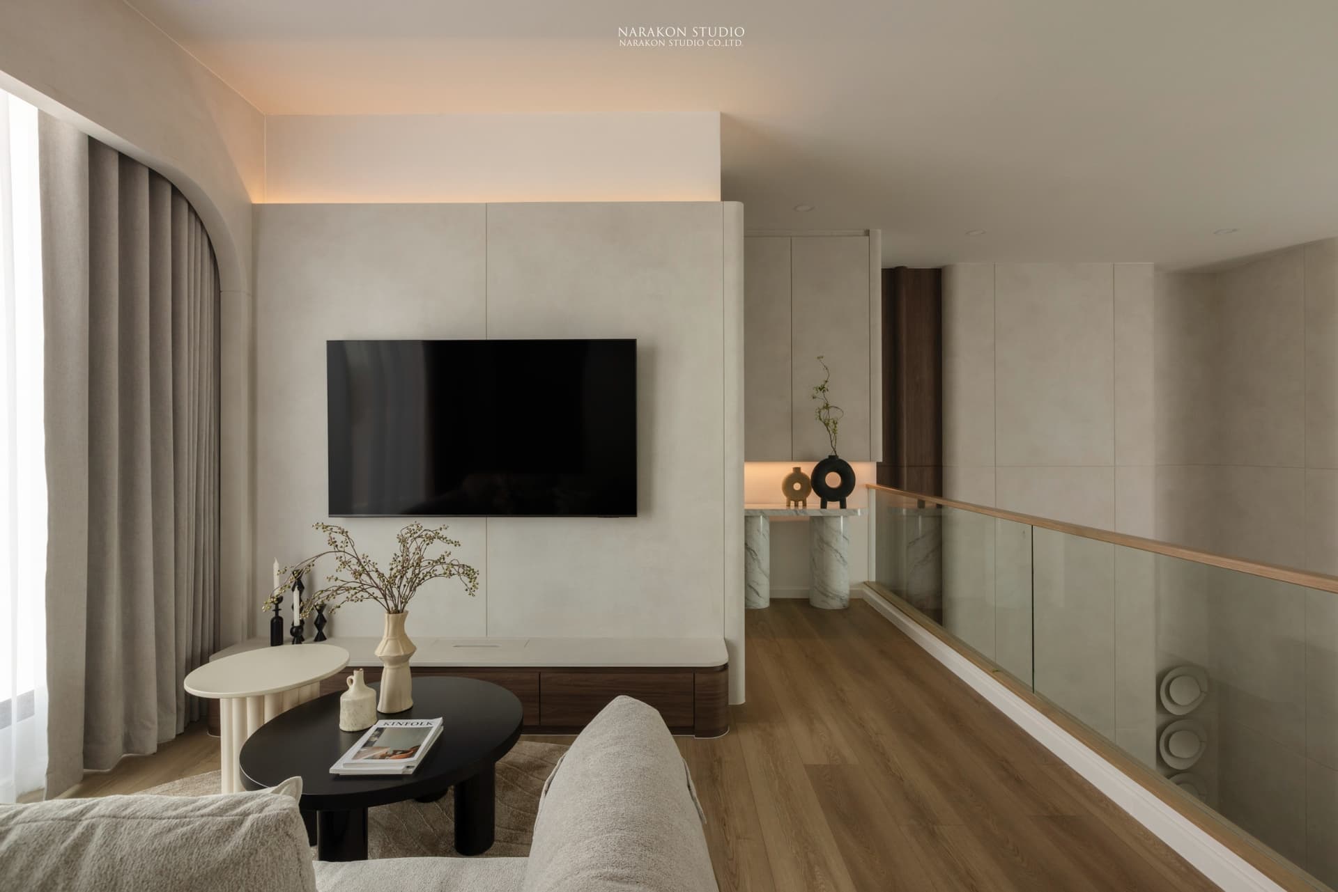 Soft Contemporary 17