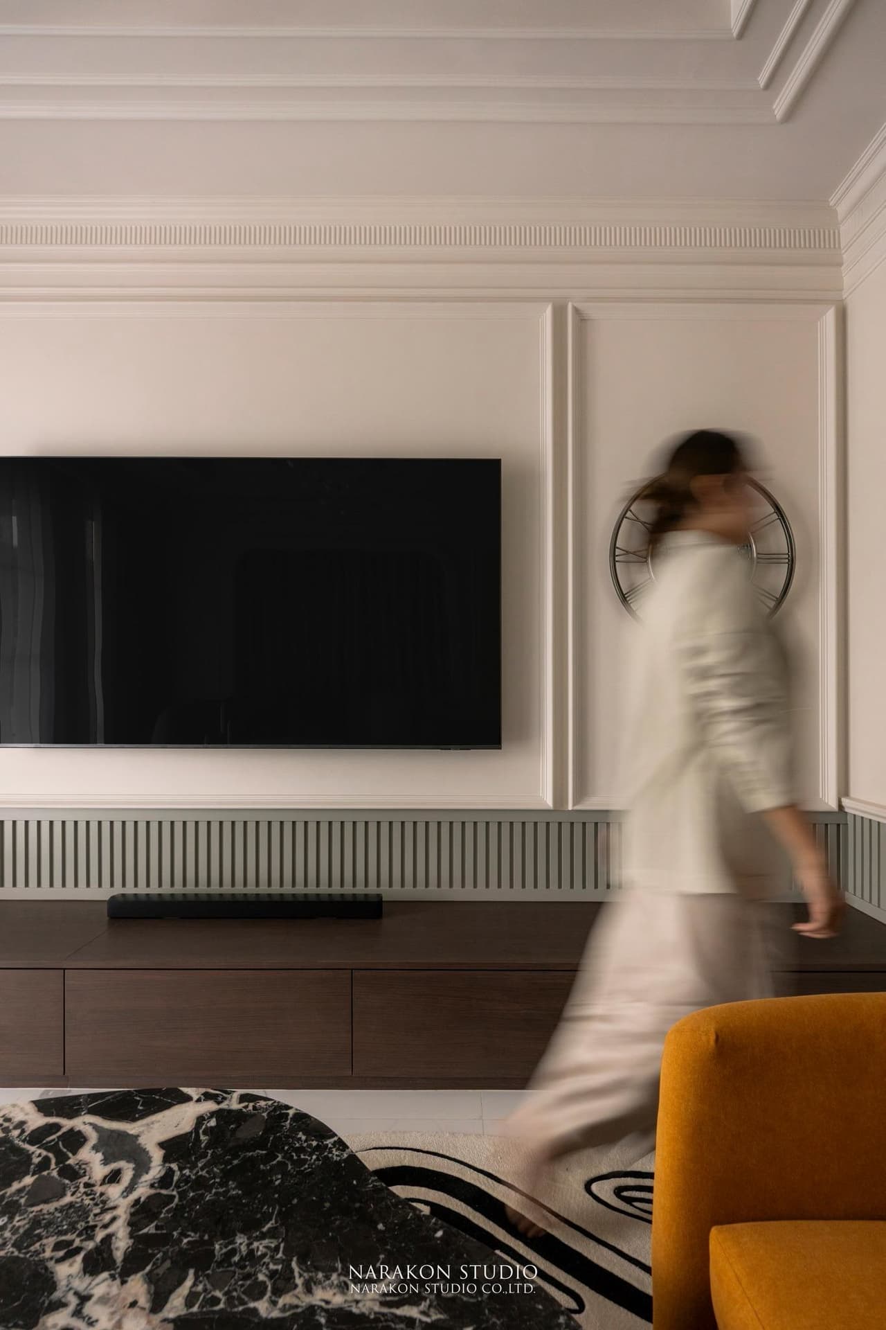 Neoclassic Elegance 03